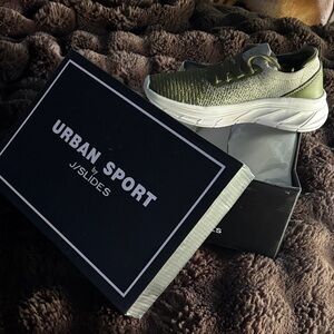 J/SLIDES Olive Green Urban Sport Sneakers